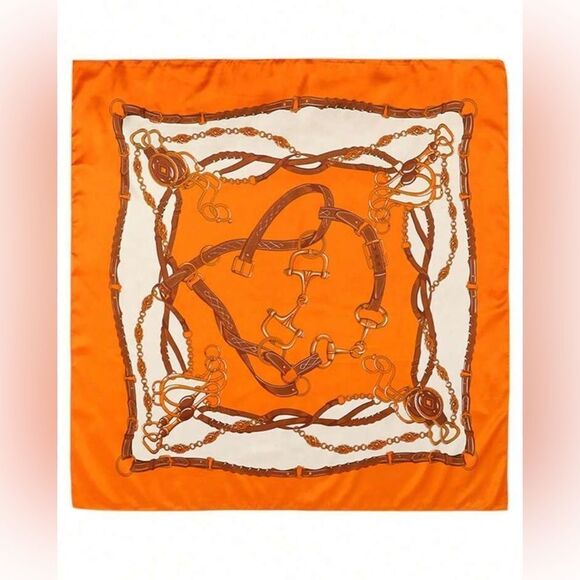 Chain Print Scarf H6 - Picture 2 of 4